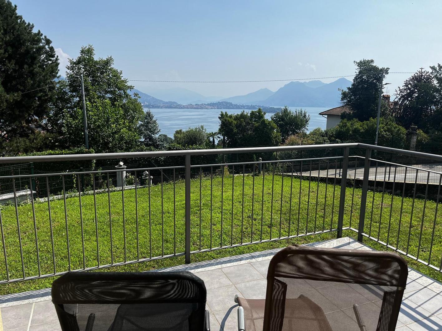 Magicview Baveno Apartment With Garden And Lake View Εξωτερικό φωτογραφία